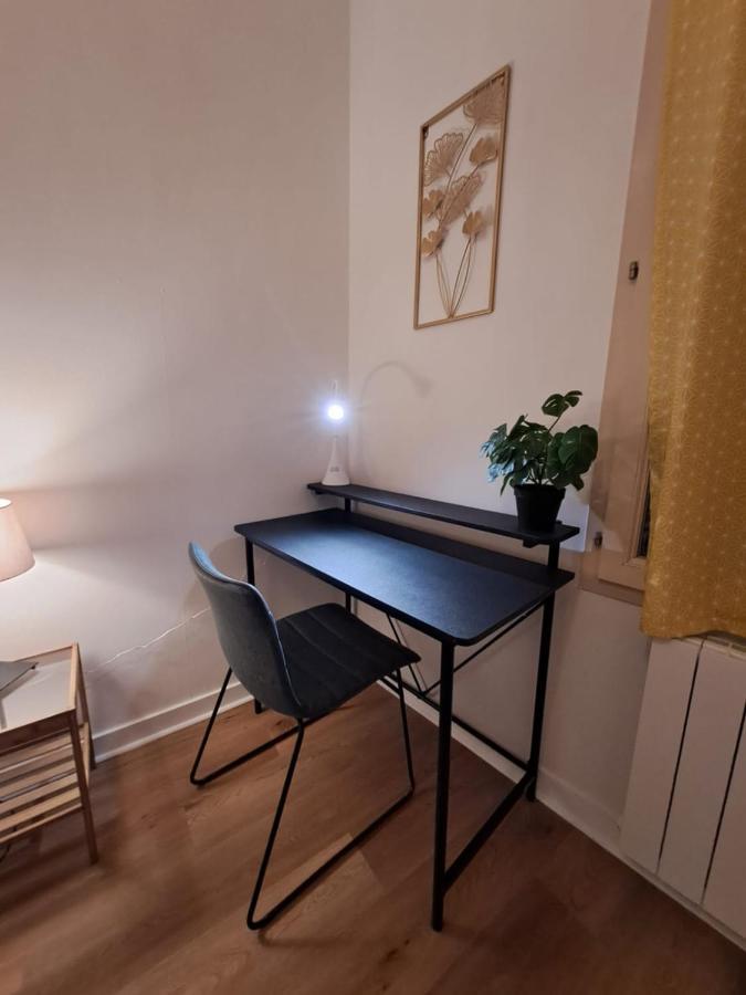 Le Saint Jean , Centre Historique, Wifi, Tout Equipe, Ideal Famille, Business, Ou Simple Escapade Niort Exterior foto